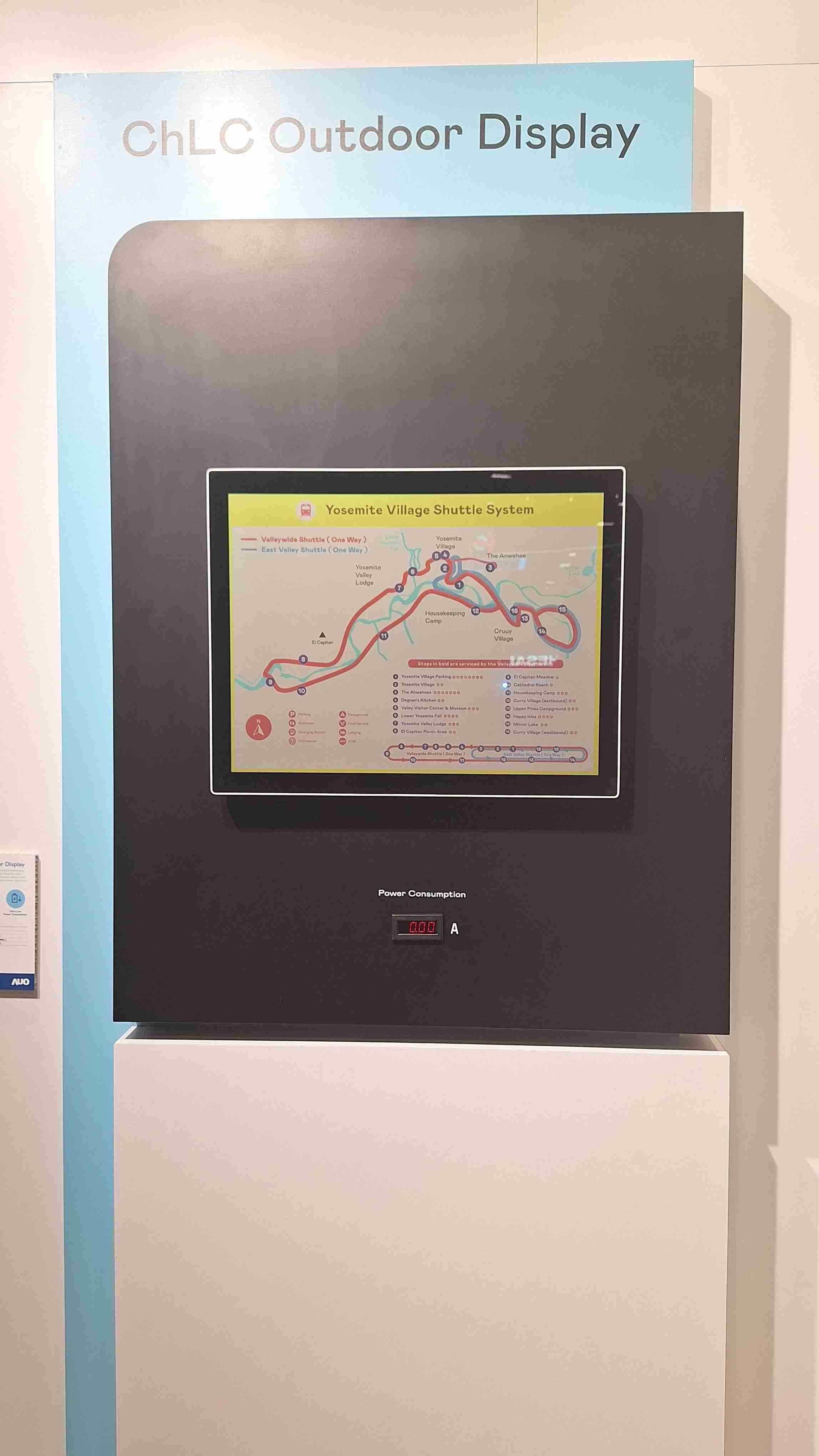 糖果派对的「胆固醇液晶超低耗能户外全彩显示器」不只环保省电，，，，且符合户外严苛使用环境，，拥有在摄氏-30度至85度下的宽温使用优势，，，，并且强光愈强愈能呈现绝佳的色彩饱和度及显示效果，，，，易于安装的特性将成为户外电子看板的新首选。。。。